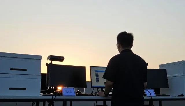 新能源旅游汽车在会议接待中的常见问题与应对策略